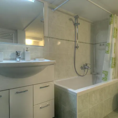 Apartment Ur-nest Corte Galluzzi